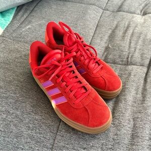 ADIDAS - Women's VL Court Bold Platform Sneaker Red